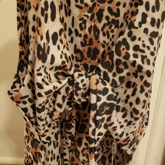 Sara Swim BNWT Leopard Print Tie-front Cut-out One Piece Swimsuit - Picture 3 of 8